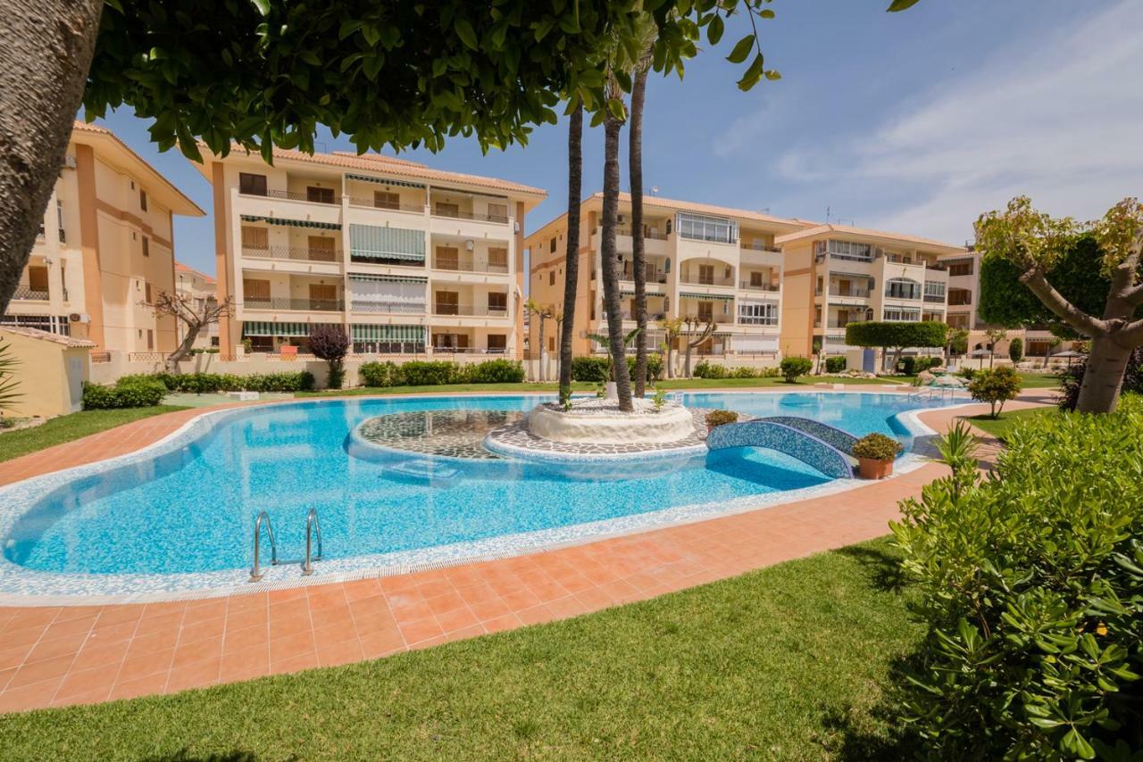 Apartament "Parque Mar" ลามาตา ภายนอก รูปภาพ